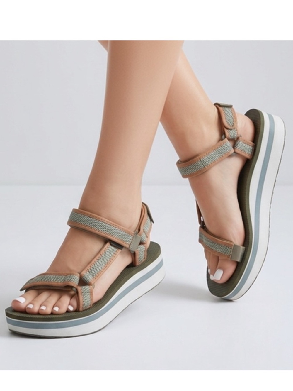Teva Flatform Universal Mesh Print sandals